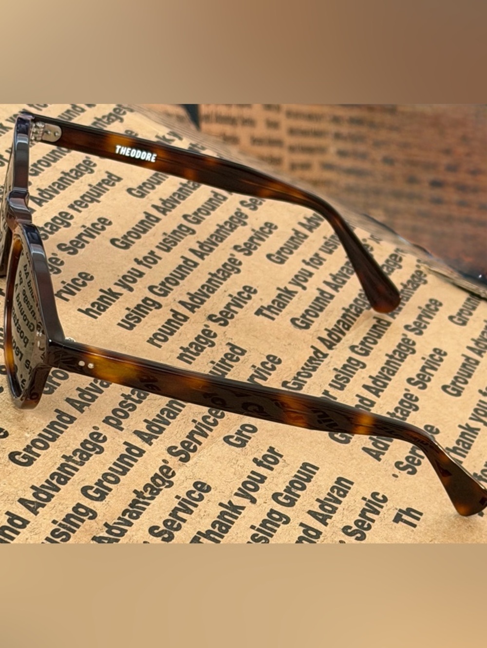 Classic Tortoiseshell Round Sunglasses - Brown Lenses - Picture 2 of 4